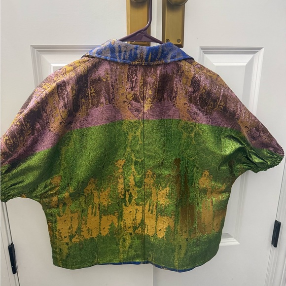 THML Multicolor Patterned Top - Picture 3 of 3